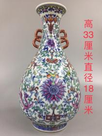 斗彩花卉龙纹瓶子  高33厘米直径18厘米