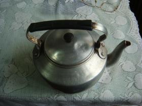 铝质提梁茶壶