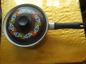 搪瓷锅 八十年代出品