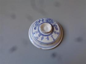 清代诗词花卉纹缸盖