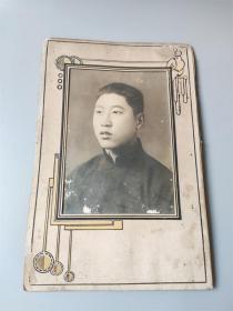 民国时期拍摄的人物老照片