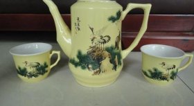 手绘壶手绘茶壶手绘杯子1985年八十年代手绘仙鹤壶和杯子两个宁家沟煤矿奖一套-10
