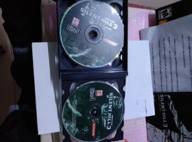 游戏光盘寂静岭3中文版（6CD+用户手册+自印全攻略）+寂静岭4密室惊魂（4CD+1手册）