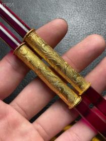 铜鎏金碗搭配铜鎏金镶星光宝石筷子，质地细腻通透，检验硬度九以上，收藏珍品，品相如图
