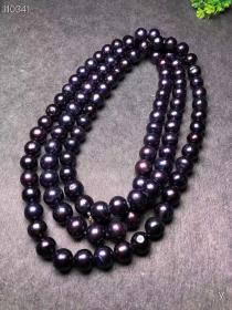 黑珍珠项链，质地细腻，通透漂亮，器型美丽大气，包浆浓郁，保存完好，收藏珍品！尺寸：珠子10mm，重约151克！