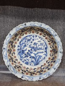 青花釉里红盘子
口径45cm
高度8cm