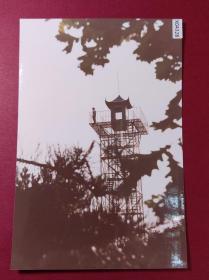 【老照片42】《铁岭油库》解放军画报流出，彩色5寸原版老照片一张，12.5*8.5厘米