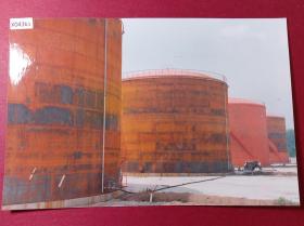 【老照片5】《铁岭油库》解放军画报流出，彩色5寸原版老照片一张，12.5*8.5厘米