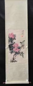 工艺品，临摹作品。江寒汀（1903年—1963年2月6日），名上渔，又名荻、庚元，笔名江鸿、石溪，字寒汀，号寒汀居士，画室称获舫，江苏常熟虞山镇人，近现代画家。