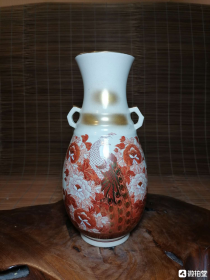 日本回流陶瓷器 九谷烧 幸仙 作 金彩赤绘 孔雀牡丹 花瓶 共箱