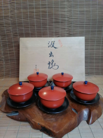 日本陶瓷器 有田焼 胡窯 矾红 染付草花文 三才碗 五客 共箱，全新全品。