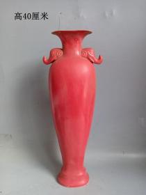 少见的宋代传世柴窑红釉像耳瓷赏瓶              ·