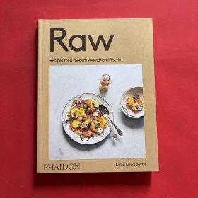 Raw Recipes for a modern vegetarian lifestyle（现代素食生活方式的生食谱