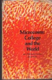 Microcosm：College and the World（英文原版）