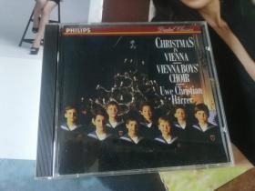 CD: CHRISTMAS IN VIENNA VIENNA BOYS' CHOIR UWE CHRISTIAN HARRER