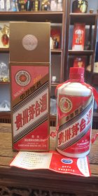 2004年贵州茅台酒（五星商标）53°500ml酒瓶酒盒