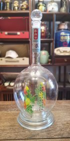 河北“西柏坡”牌从军行（菊花），42°500ml浓香型，高硼硅透明玻璃贴花工艺酒瓶（013