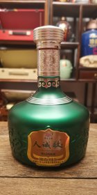 内蒙古鄂尔多斯酒业.人诚敬,40°500ml清香型，玻璃喷涂烫金工艺酒瓶