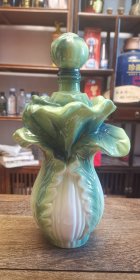 百财（白菜造型一）通用酒瓶，陶瓷酒瓶