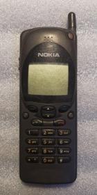 Nokia诺基亚 2110，原装进口版，1995年上市，古董级收藏爱好手机。