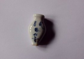 清代武昌青花-医用瓷瓶
