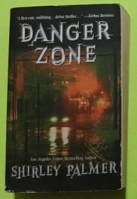 英文原版 Danger Zone by Shirley Palmer 著