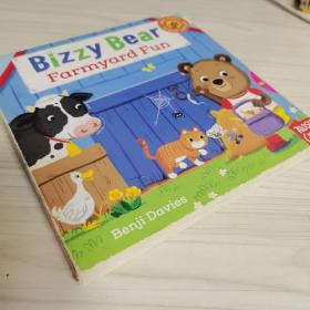 正版全新Bizzy Bear Farmyard Fun 开心农场 纸板机关操作书 小熊很忙系列