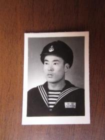1954年7月海军战士照片