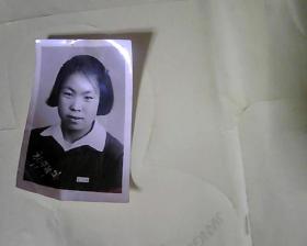 黑白照片1寸女  编号27