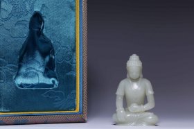 清代，和田白玉释迦牟尼佛坐像