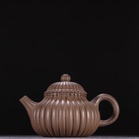 吴云根款 紫砂条棱形茶壶