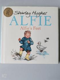 2011年出版 小精装 Alfie's Feet 11*