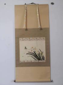 一幅日本老花鸟画——水仙和麻雀    瓷轴头