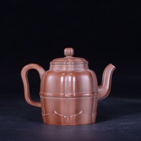 旧藏 老紫砂腰线棱瓜壶 尺寸：长11.5cm宽7cm高9cm