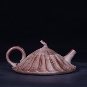 旧藏 老紫砂荷叶壶 尺寸：长19cm宽17cm高8cm