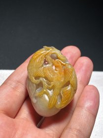 清乾隆 老坑翡翠 黄翡俏色 瓜瓞绵绵 凤鸟纹 把件挂件
