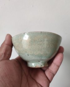 瓷器茶碗，口磕破如图所示，没有冲线-69