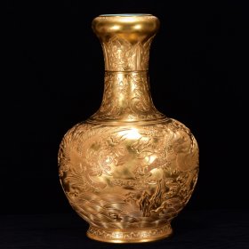 清乾隆年鎏金雕刻龙凤纹蒜头瓶