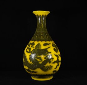 明黄釉龙纹玉壶春瓶4