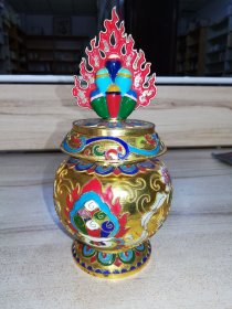 金属吉祥长寿宝瓶（里面装满各种宝物）通高约19.5厘米 净重750克