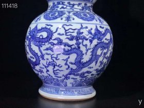 393_大明嘉靖青花龙纹葫芦瓶、纯手工胎，器形优美，造型周正挺拔，品相完整。