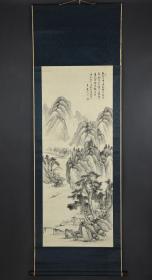 名家山水，石川吴山 精品水墨山水，与徐雨亭、胡公寿交好，纸本绫裱，大尺幅，尺寸：137*53.5,红木轴头完好，古旧物品，自然老旧时光痕迹。石川吴山，石富山城下の鹿島町生。名熊太郎、のち逸翁、潤川、呉山などと号す。長崎で禅僧の鉄翁などに南画を学ぶ。