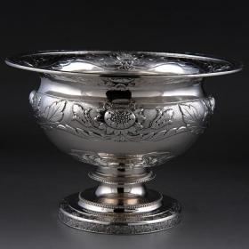 美国费城 早期名家詹姆斯·柯里制作 高浮雕 花卉 900银 高足碗 冰酒器 博物馆级藏品