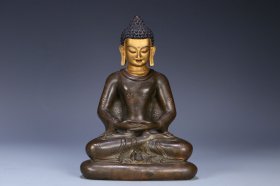 14世纪 合金铜错银释加牟尼造像， 尺寸23*16.2*10.8cm、重2916g
