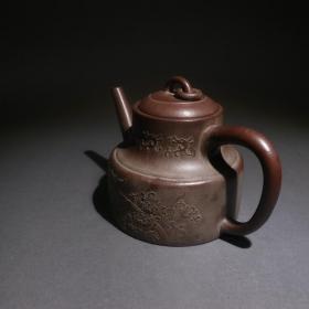 泥绘凤穿牡丹壶 落款「荆溪邵柏原制」清 尺寸19×11.5×12cm