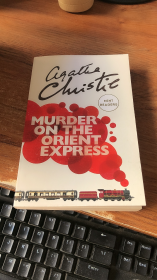 英文 Murder on the Orient Express