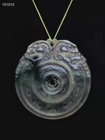 冰种翡翠飘花挂件（该价格为单个价格，如需多购请详询店家。）