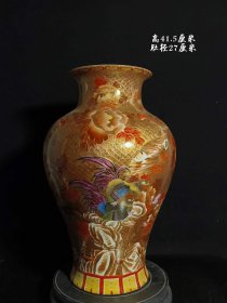 掐丝珐琅彩大吉大利赏瓶