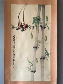 赵少昂 立轴 花鸟
【宝贝尺寸】196x66厘米  
【宝贝画芯】100x52厘米