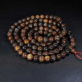 牛角108粒佛珠一串，圆珠直径约2.2厘米